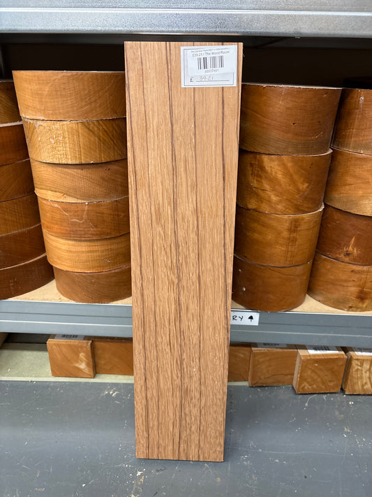 Red Zebrano Plank RZ01 — 545x125x48mm PAR