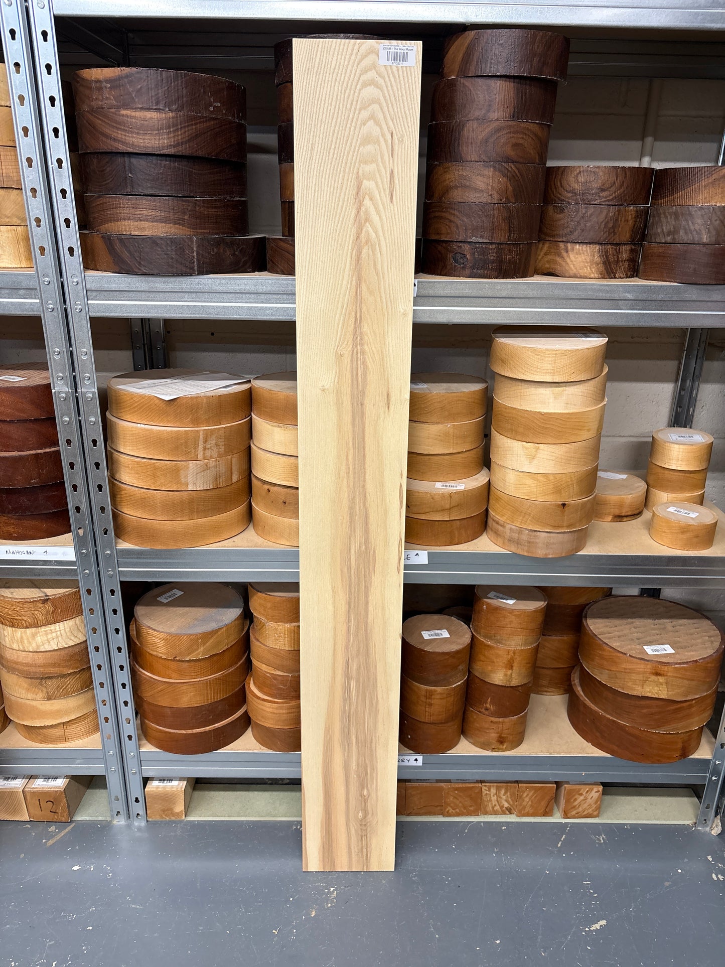 American Ash AASH09 — 1390x175x21mm