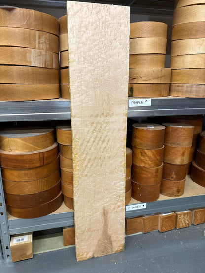 Birdseye Maple BM06 — 900x195x26mm