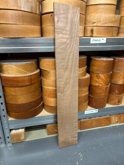 European Walnut EW02 — 760x120x16mm
