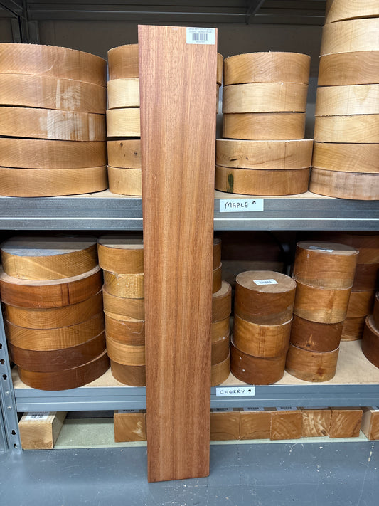 Jatoba J04 — 920x137x20mm