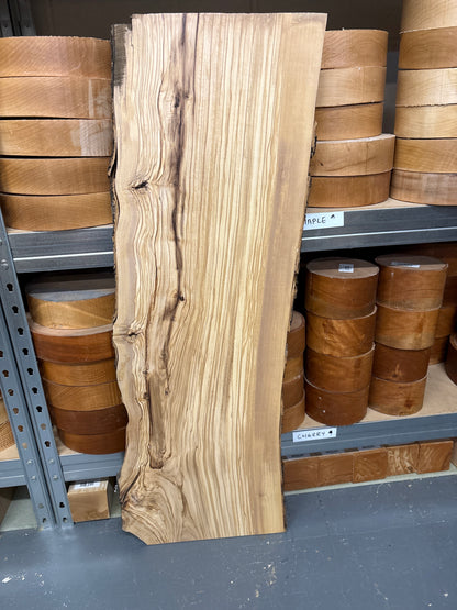 Olive Wood OW01 — 910x300x20mm