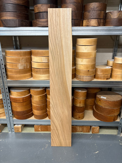 Elm ELM01 — 1215x180x22mm