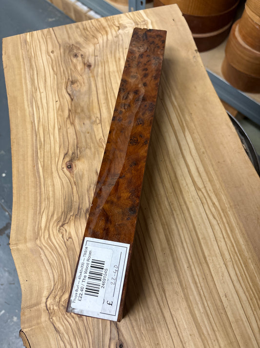Thuya Burl — 40x40x330 — TBS08