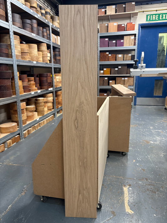 American White Oak AWO04 — 1230x200x18mm