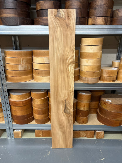 Elm ELM02 — 1180x200x22mm