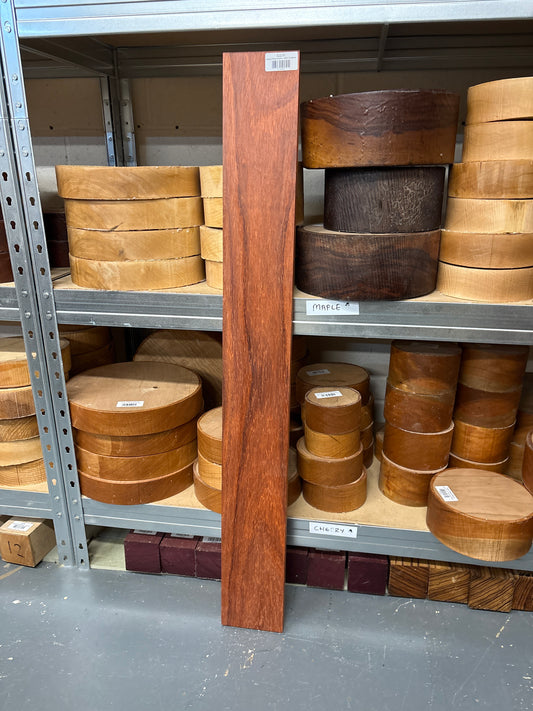 Padauk Plank PAD24 — 995×118×24mm