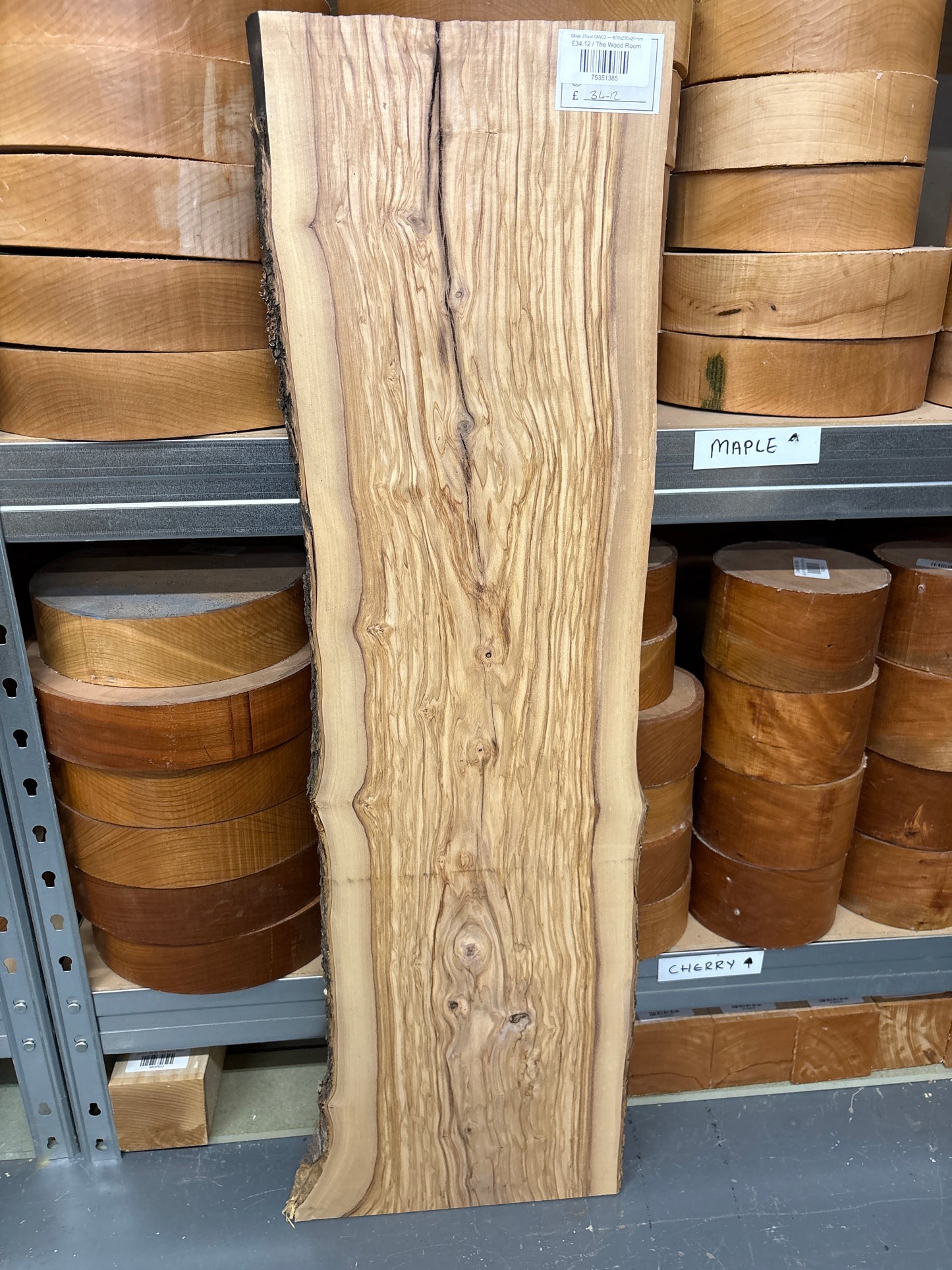 Olive Wood OW03 — 850x230x20mm