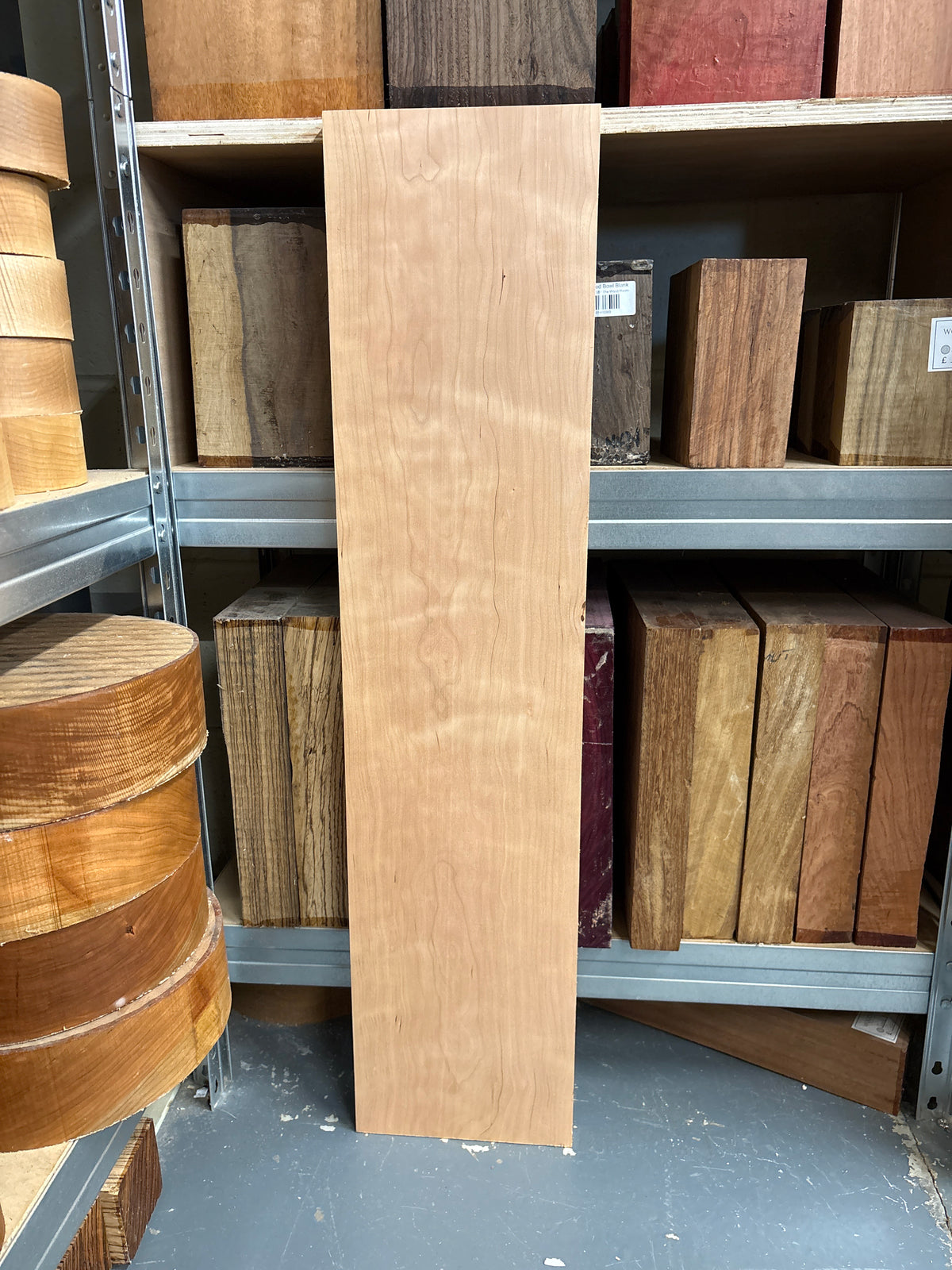 Cherry CH16 — 885 × 205 × 22mm Planed