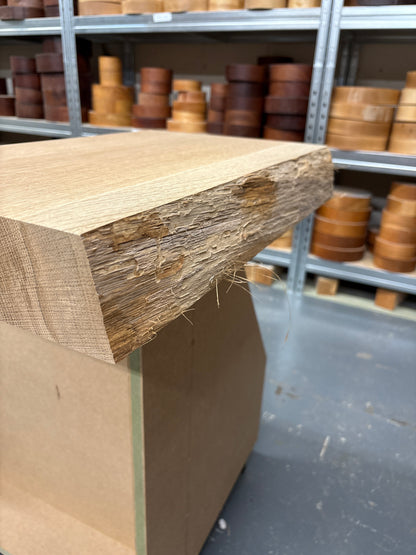 European Oak Chopping Board Blank CBB03 — 495x325x74mm (Live Edge)