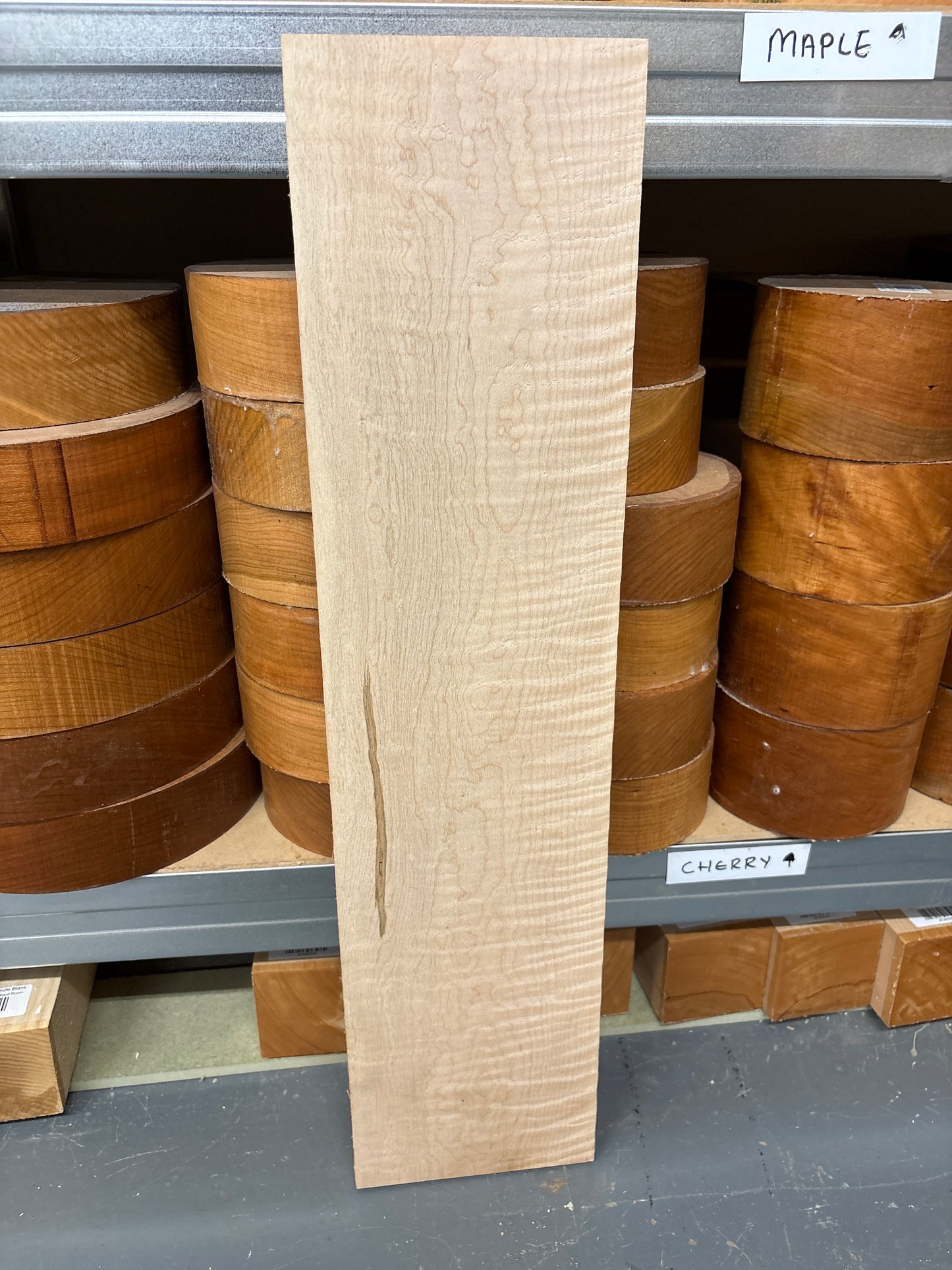 Ripple Maple RM04 — 605x145x23mm