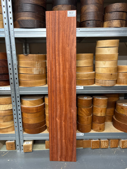 Padauk Plank PAD02 — 1190x220x24mm PAR