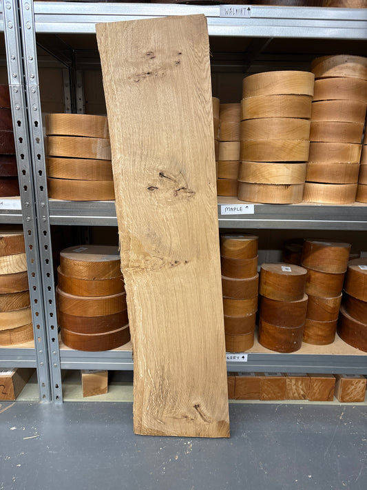 English Oak ENO01 — 1040 x 240avg x 34mm (Live Edge)