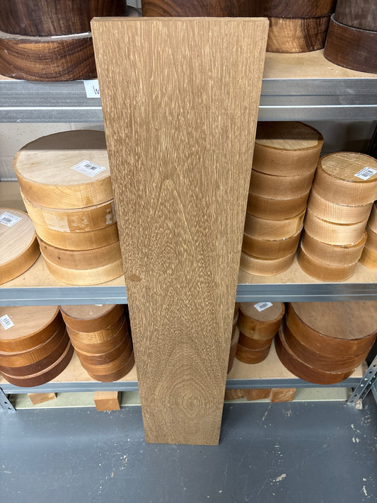 Iroko IRO03 — 1165x230x24mm
