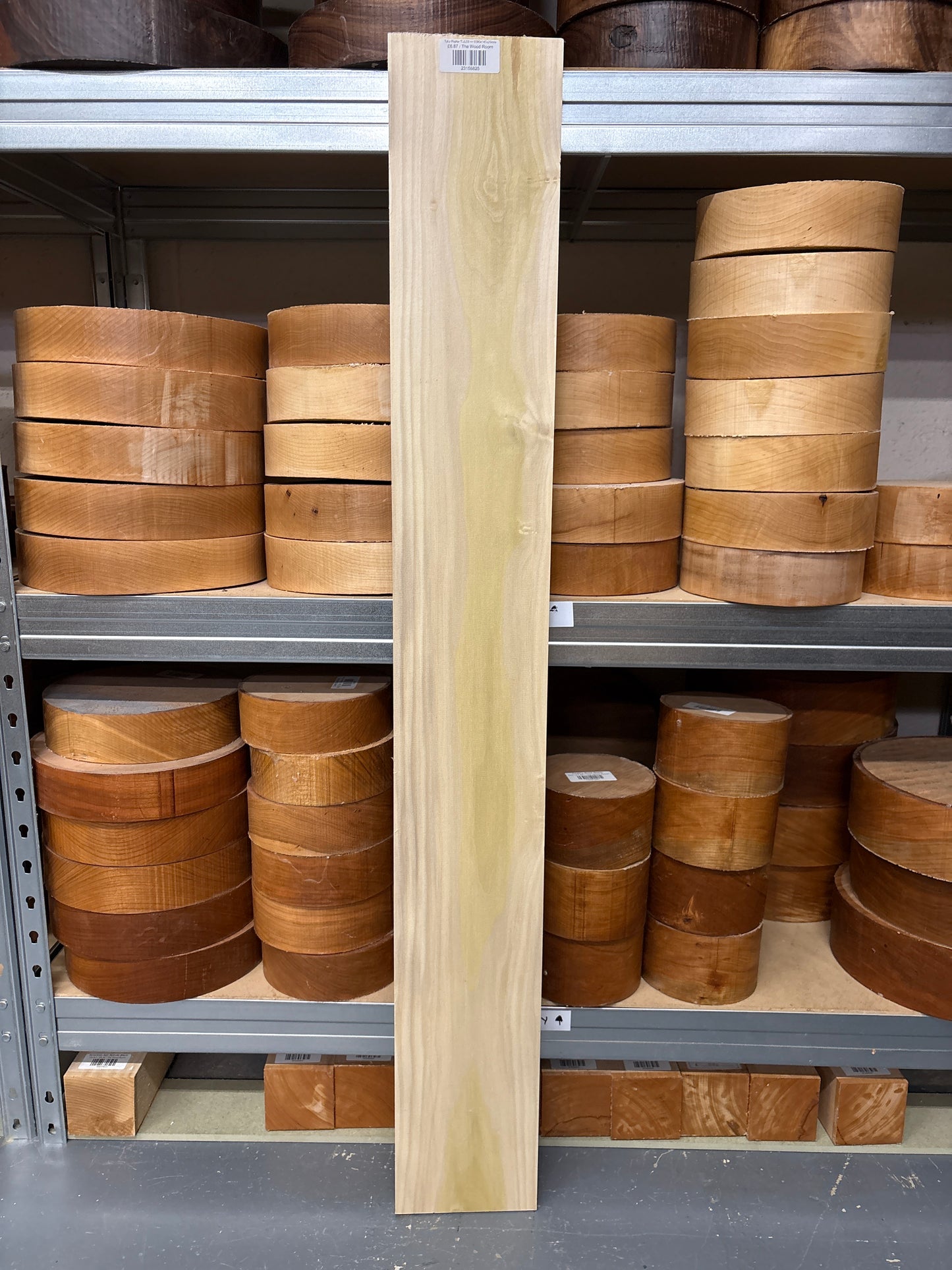 Tulip Poplar TUL03 — 1090x145x20mm
