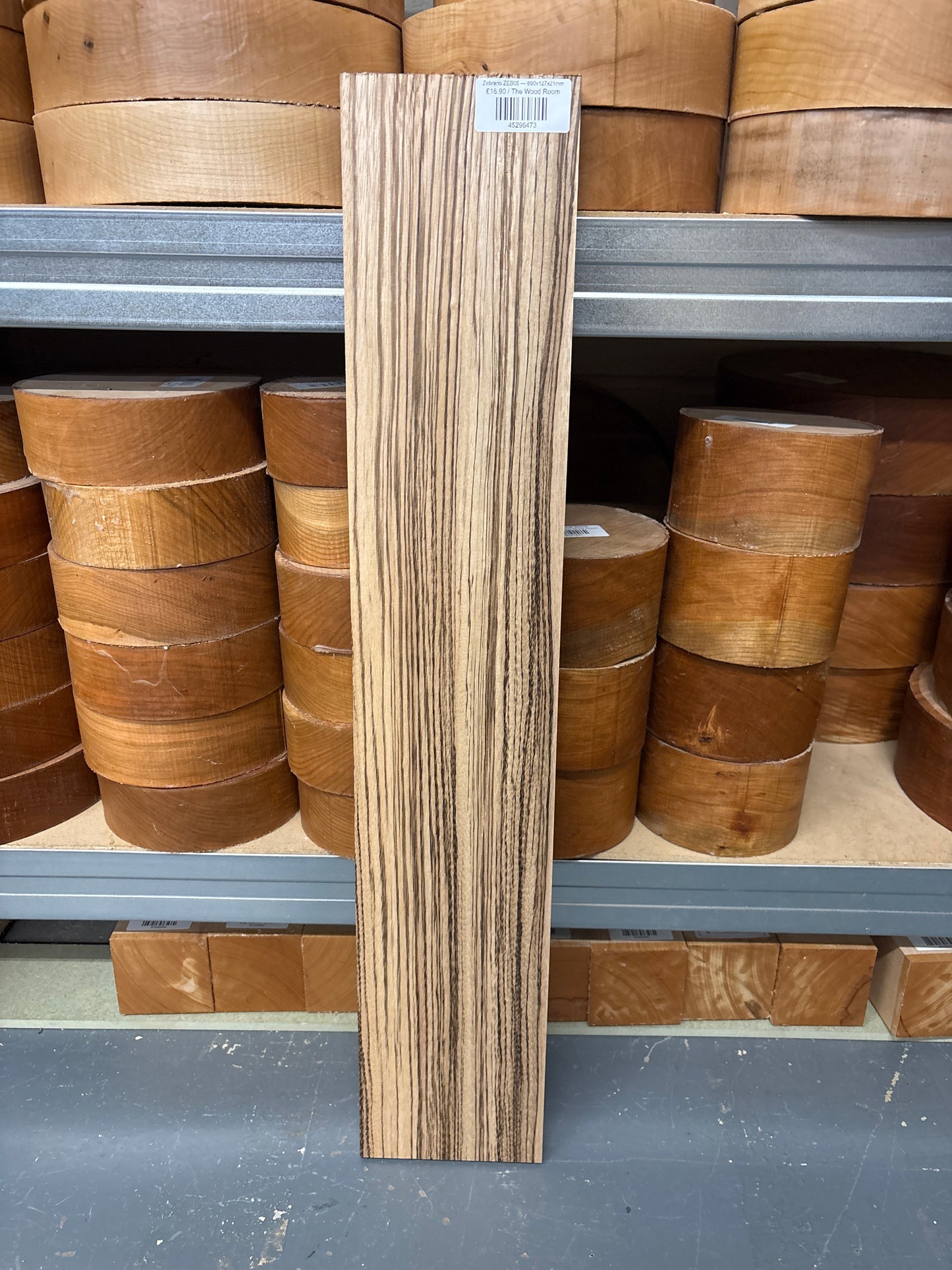 Zebrano ZEB05 — 690x127x21mm