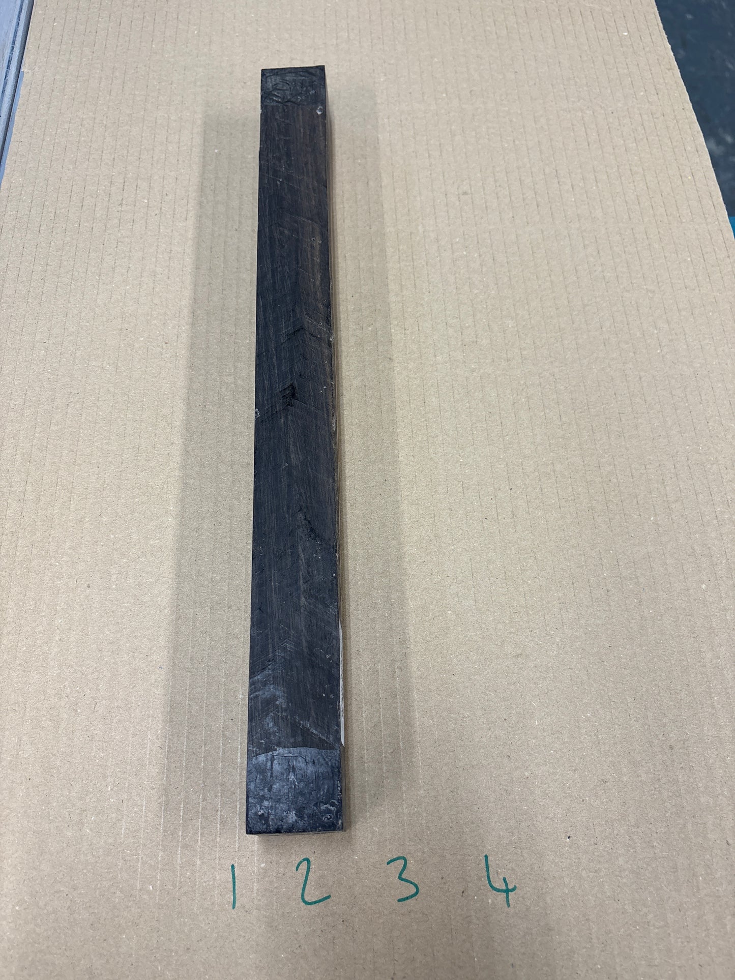 African Ebony Spindle Blank N04 – 420 x 36 x 36mm