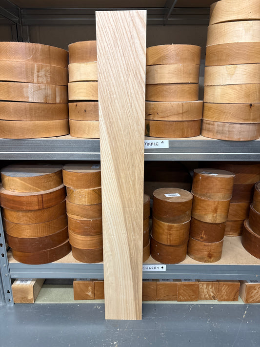 American Ash AASH03 — 940x125x44mm