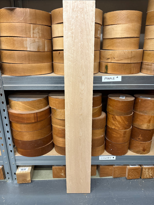 Birdseye Maple BM08 — 910x125x24mm