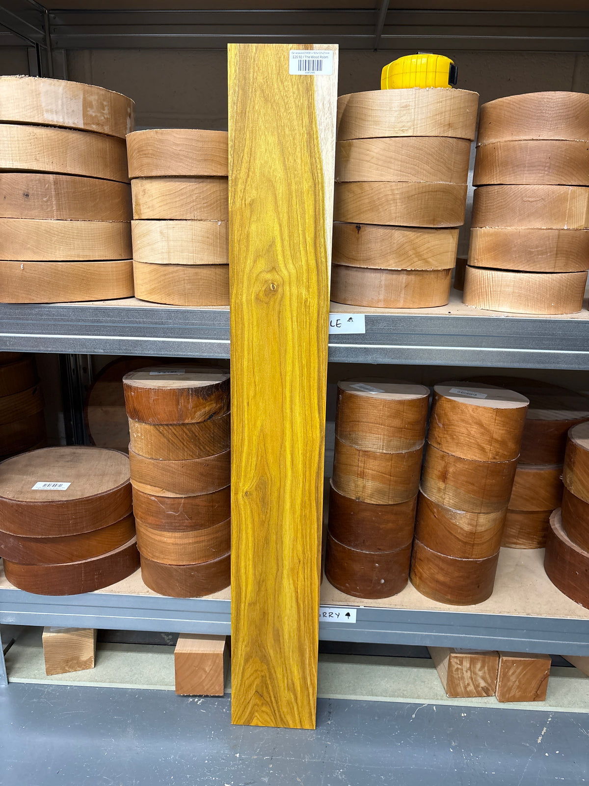Canarywood CW08 — 925x127x21mm