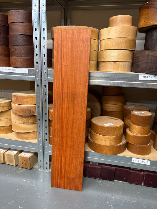 Padauk Plank PAD22 — 807×170×26mm