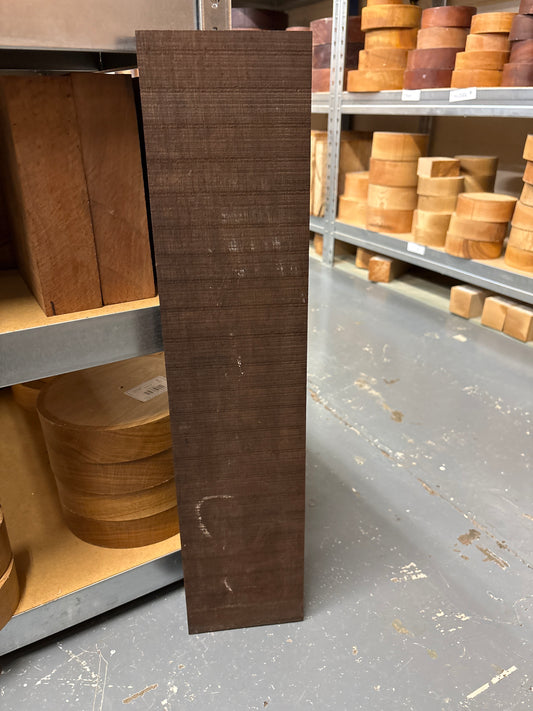 Wenge WEN01 — 637×140×30mm