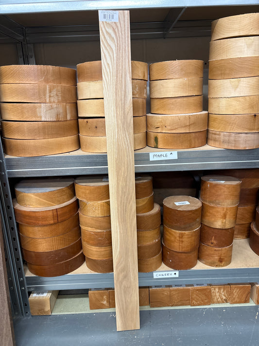 American Ash AASH02 — 1000x80x44mm