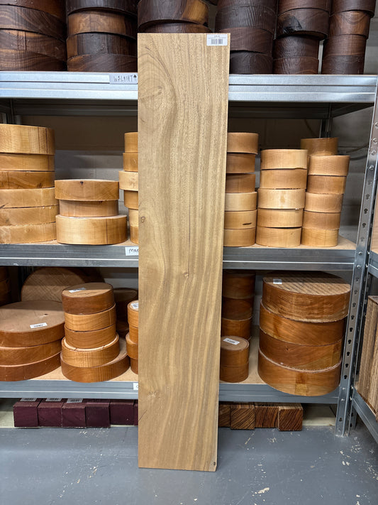 African Walnut AFW15 — 1160x222x22mm Planed Faces