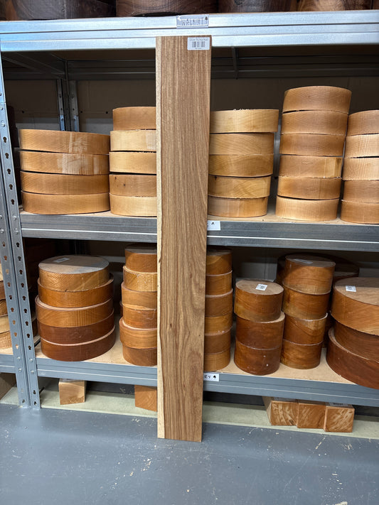 Kiaat K11 — 1035x125x17mm Planed Faces