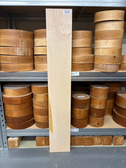 American Maple MC09 — 1000 × 210 × 20mm (Cabinet Grade)