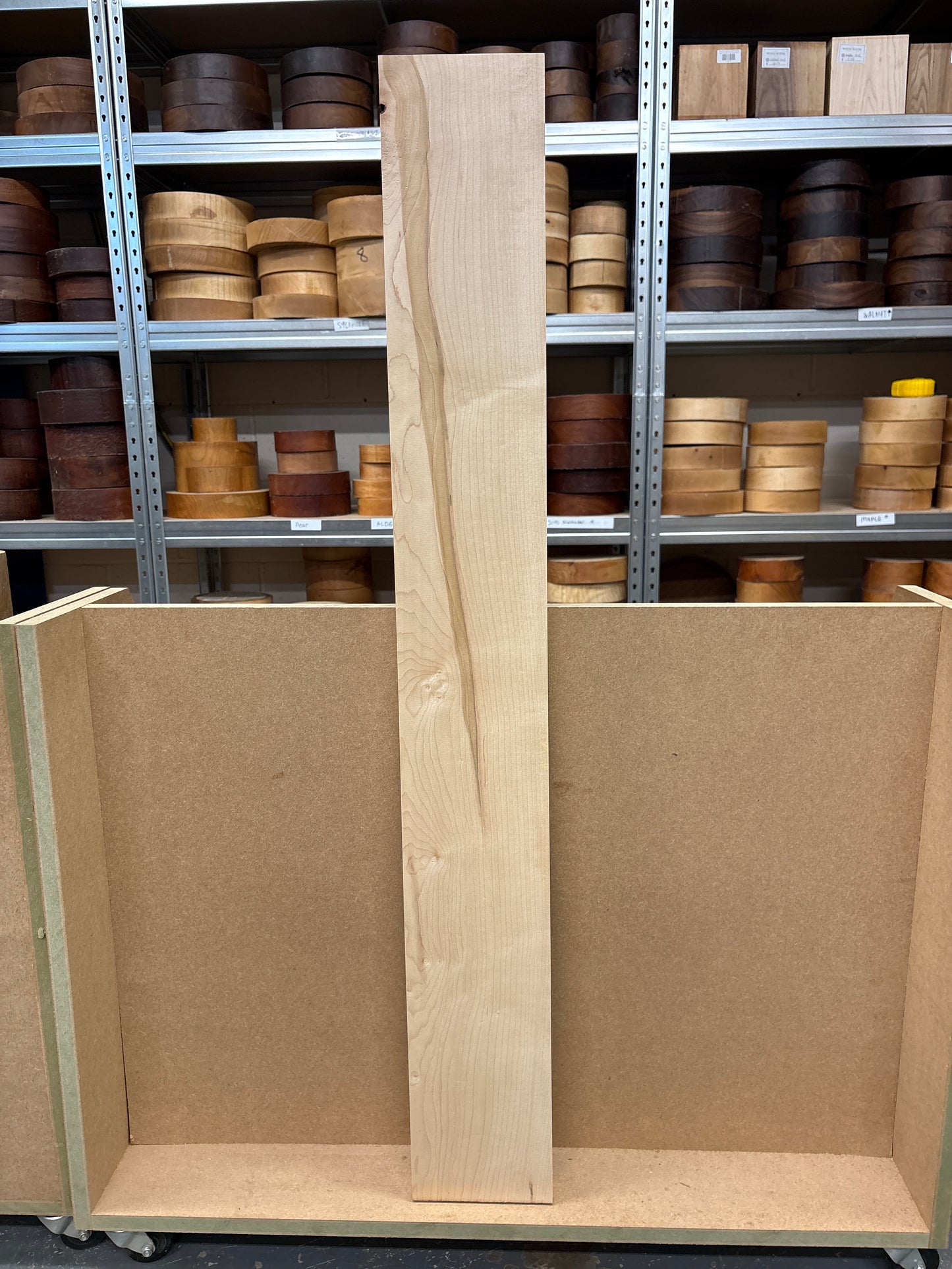 Maple MP15 — 1040x136x35mm