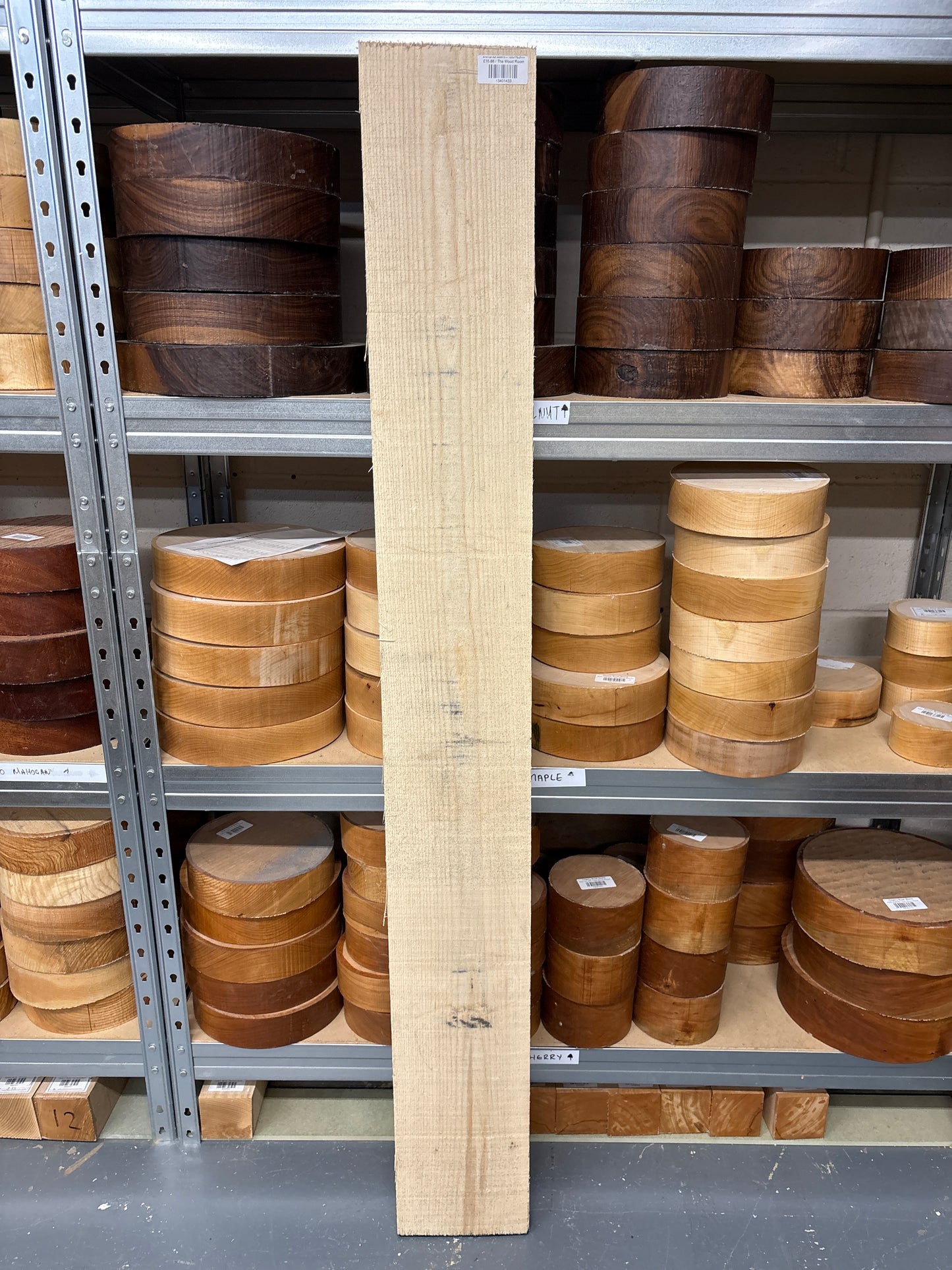 American Ash AASH10 — 1420x175x25mm