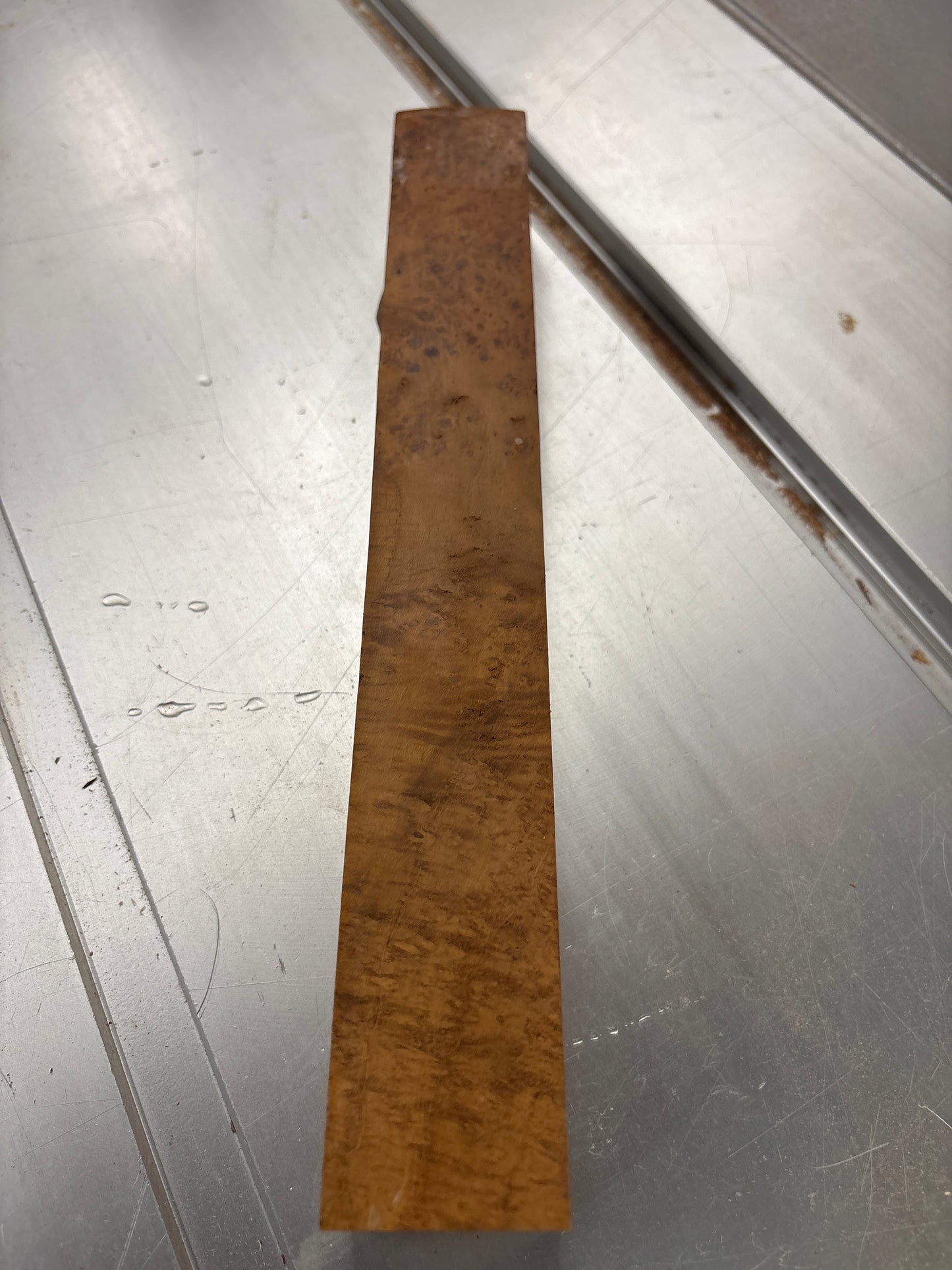 Teak Burl — 40x40x300 — TKS01
