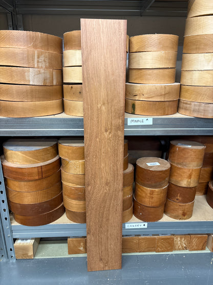 Jatoba J03 — 920x137x20mm
