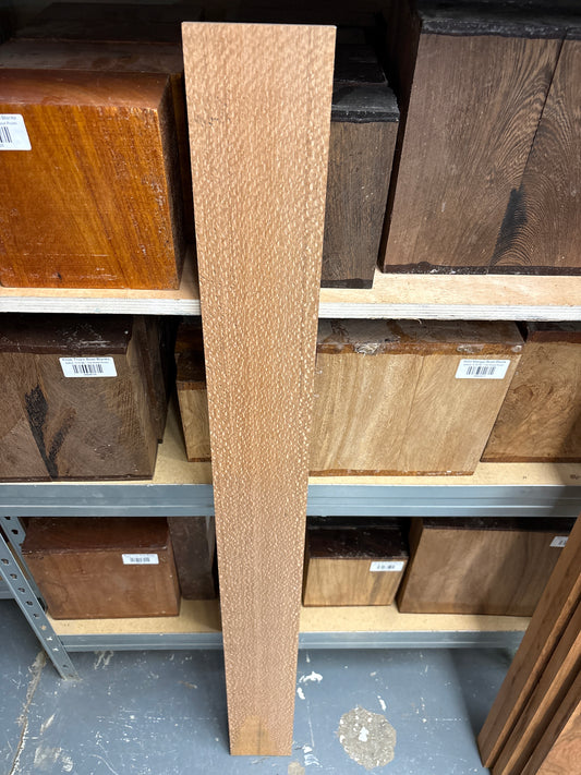 Silky Oak SO06 — 1055x100x13mm