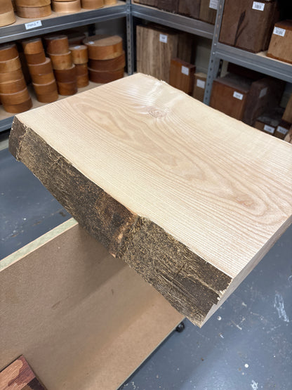 European Ash Chopping Board Blank CBB08 — 510x370x72mm (Double Live Edge)