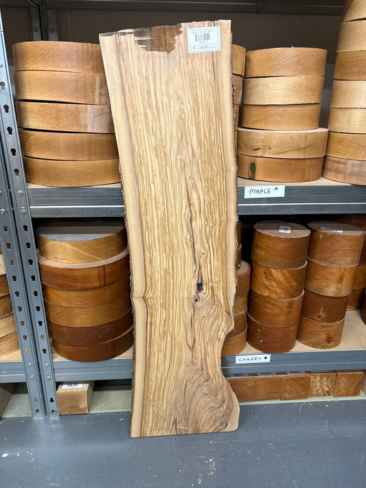 Olive Wood OW02 — 910x230x20mm