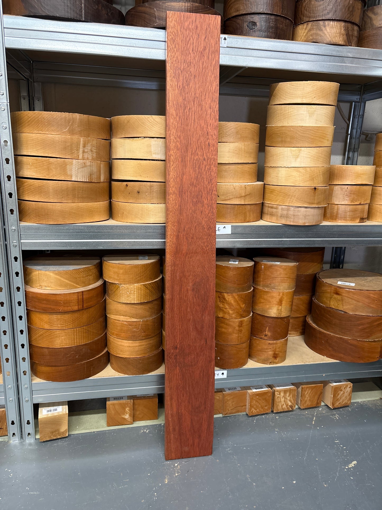 Bloodwood BW03 — 1110x130x25mm