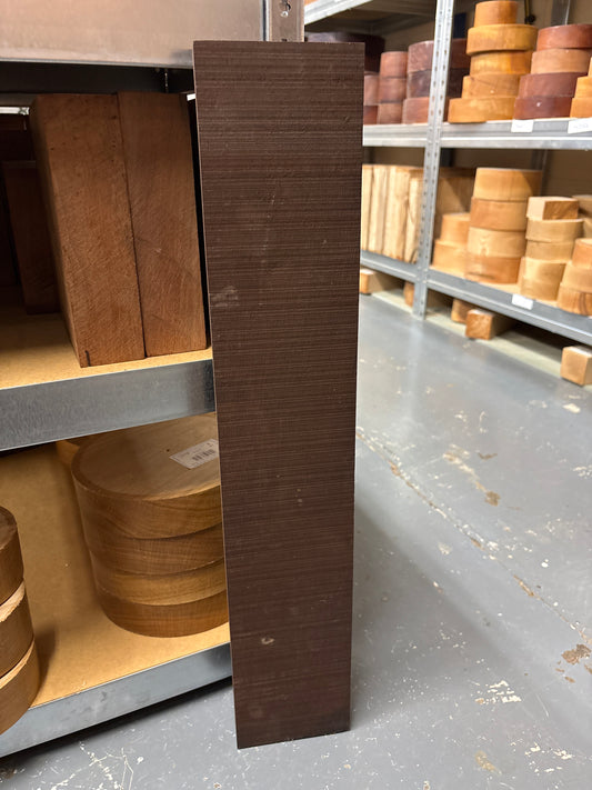 Wenge WEN13 — 635×120×30mm