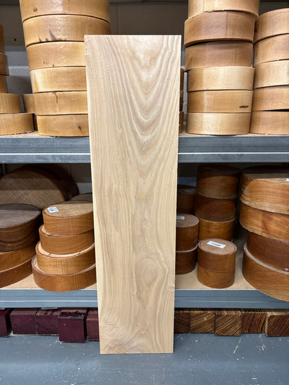 American Ash AASH22 — 839x211x22mm