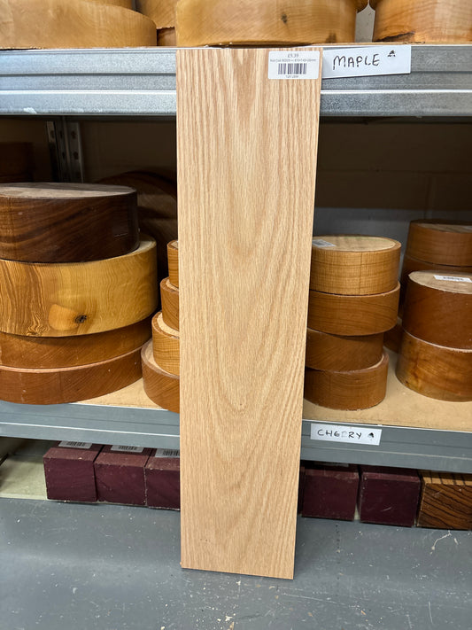 Red Oak RED05 — 615×145×26mm