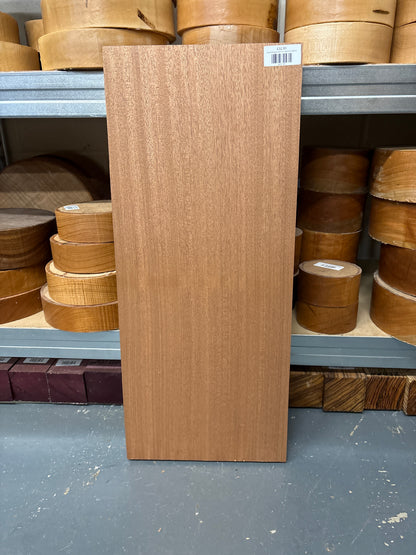 Sipo Mahogany SIP19 — 643×272×48mm