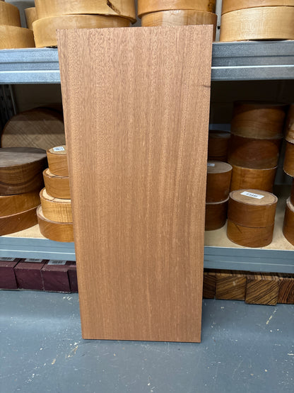 Sipo Mahogany SIP19 — 643×272×48mm